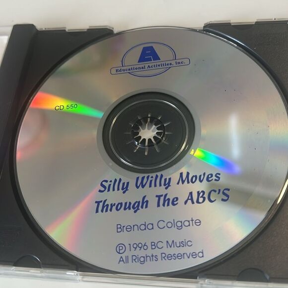 Silly Willy Moves Through The ABCs Educational CD - Picture 5 of 5